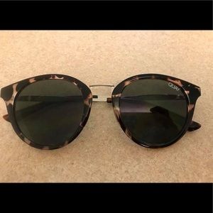 QUAY WOMEN’s sunglasses
